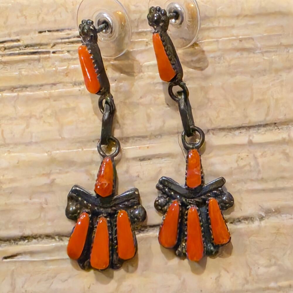 Vintage Zuni M. Eustace Coral Dangle Earrings Sterling Silver Southwestern